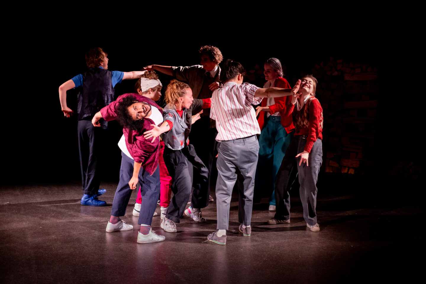 Schäxpir Theaterfestival at the Tabakfabrik 2023: "MEINALLESAUFDERWELT" kollektiv kunststoff (AT)