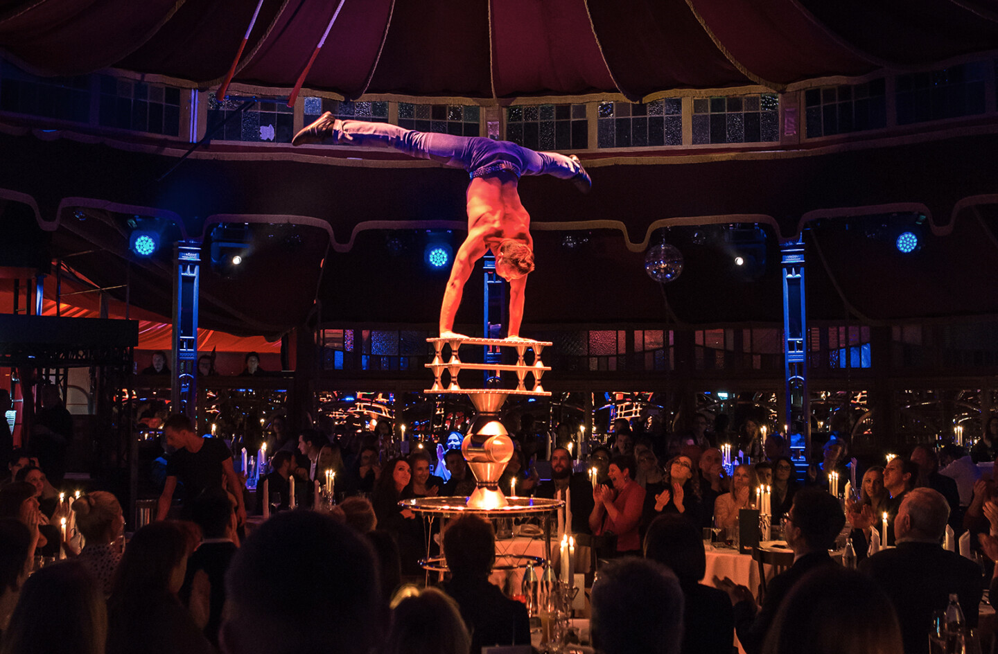 The dinner show spectacle "Teatro" delighted audiences in 2015.